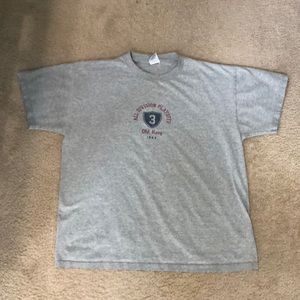 Old Navy t-shirt